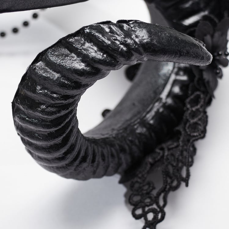 Goth Black Horn Kopfbedeckung