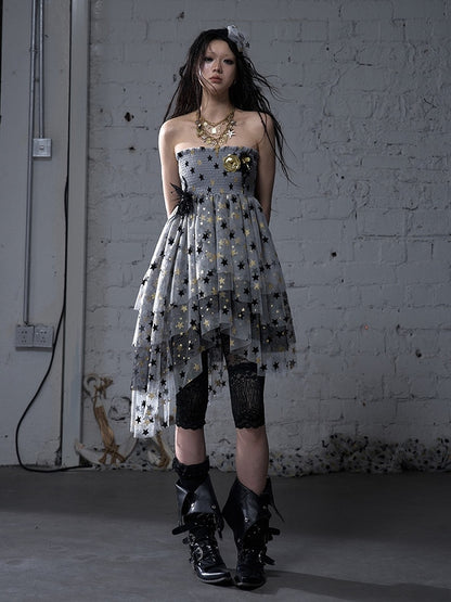 Kleid Balletcore Stufenrock aus Netzstoff, trägerlos, Grau/Asche