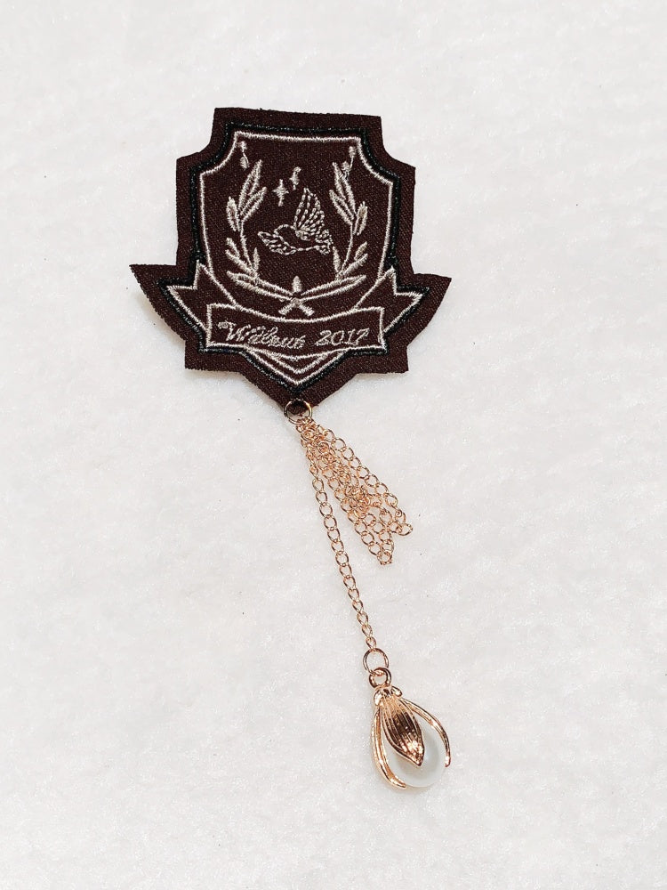Braunes gesticktes Abzeichen