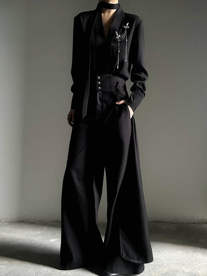 Bird with Princely Black Scarf Style Brooch + Blouse V-Neck in Ribbon