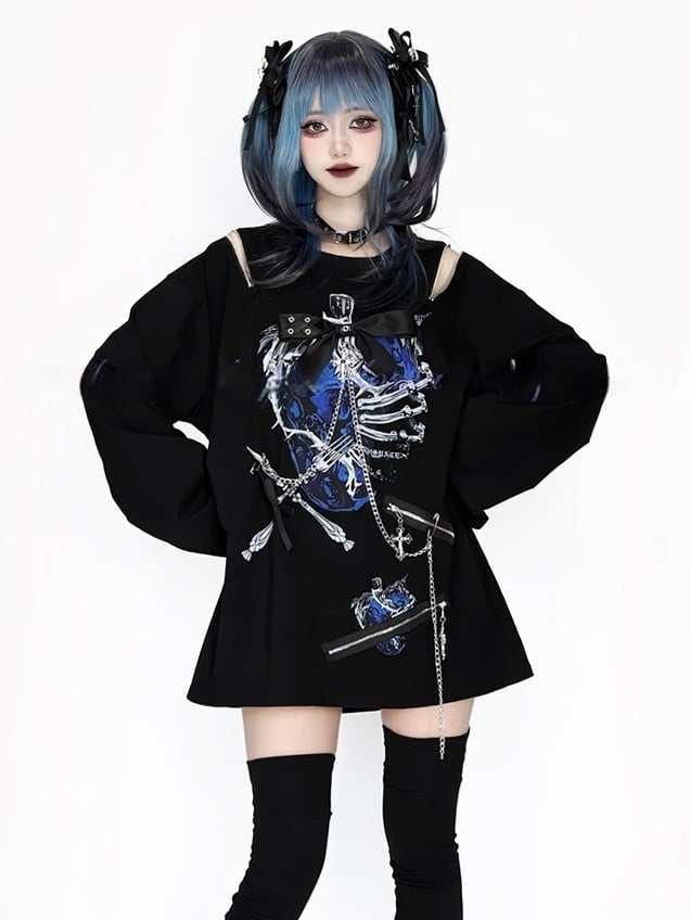 Zip-ShoulderHardware BlackWhite/BlackBlue Convertible Accentsin Print Topwith StrawberryRibcage
