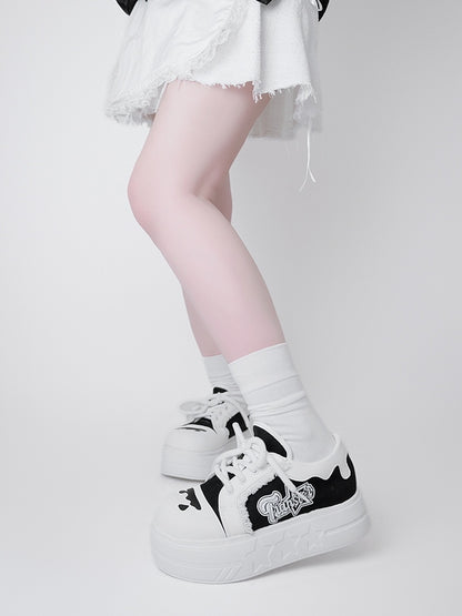 Design Print Otaku-Kwaii Lace-Up Trim Letter - Raw Edge Black Platform with Shoes White