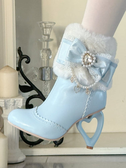 Süße Lederstiefel mit Absatz in Blau mit Schleife aus PU-Strass - ein Herz mit Perlen