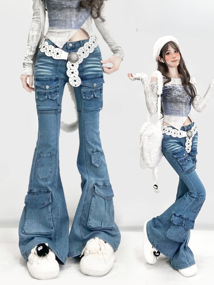 Y2K Vintage Hellblaue Low Waist Flared Denim Glamouröse Jeans mit Cargotaschen