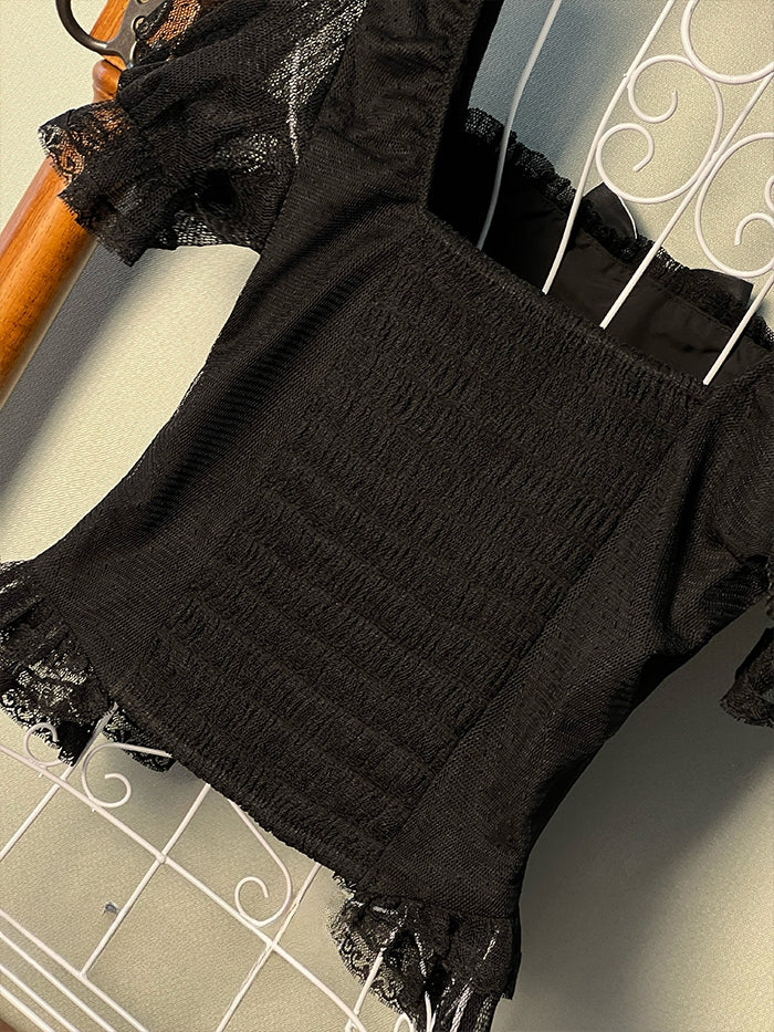 Black Square Neckline Short Sleeves Blouse