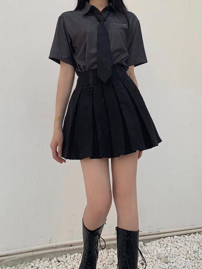 グレーのプレッピーJK制服シャツ（ネクタイ付き）