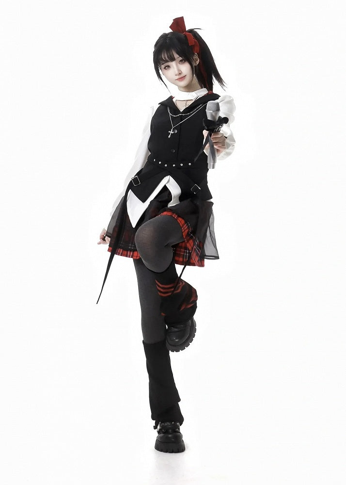 Waist Adjustable Belt with Vest Black Curved Hem Idol Red Plaid Hood