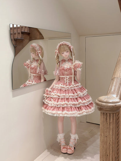 Rosa Kleid Goldfisch Lolita mit Stickerei und süßen Details Rüschen Stufenspitze