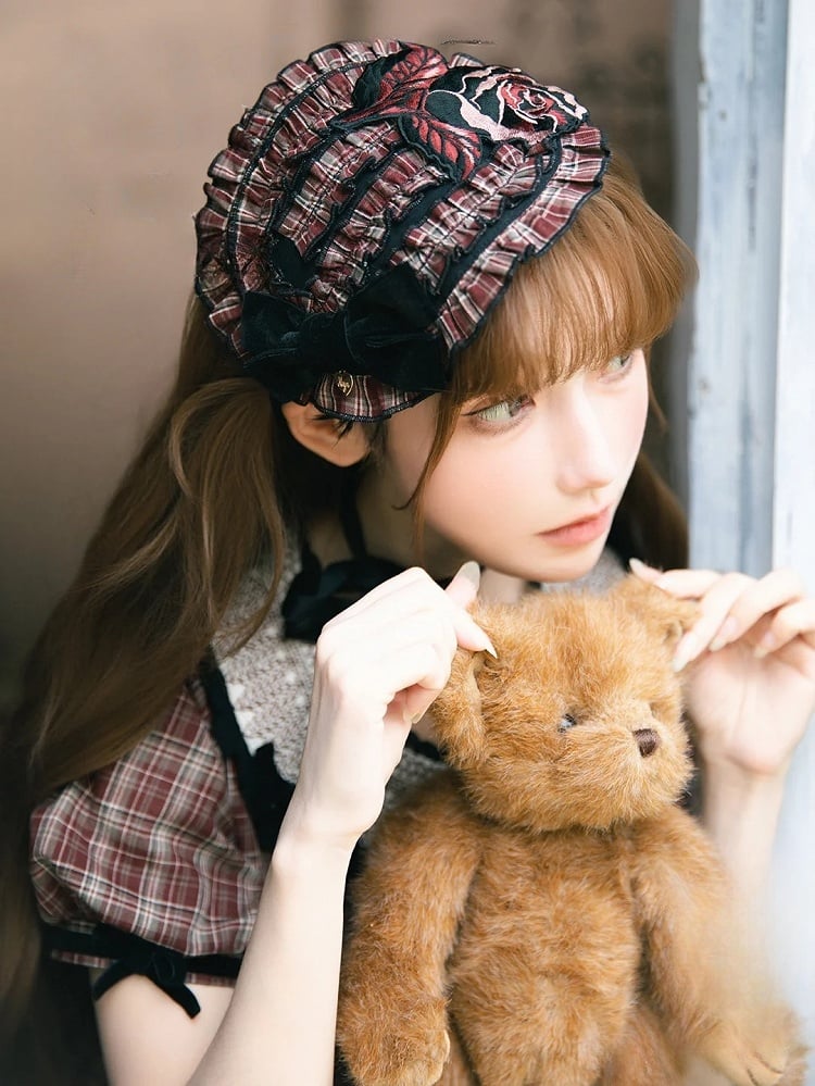Ruffled with Green/Red Accent Hairband and Embroidery Lolita Black Plaid Bow Rose