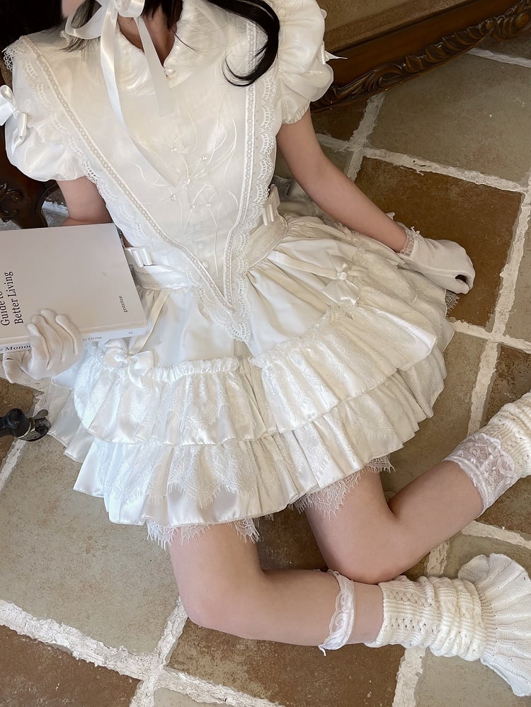 Bow Layered Lolita with Gothic Skirt Embellishments White Lace