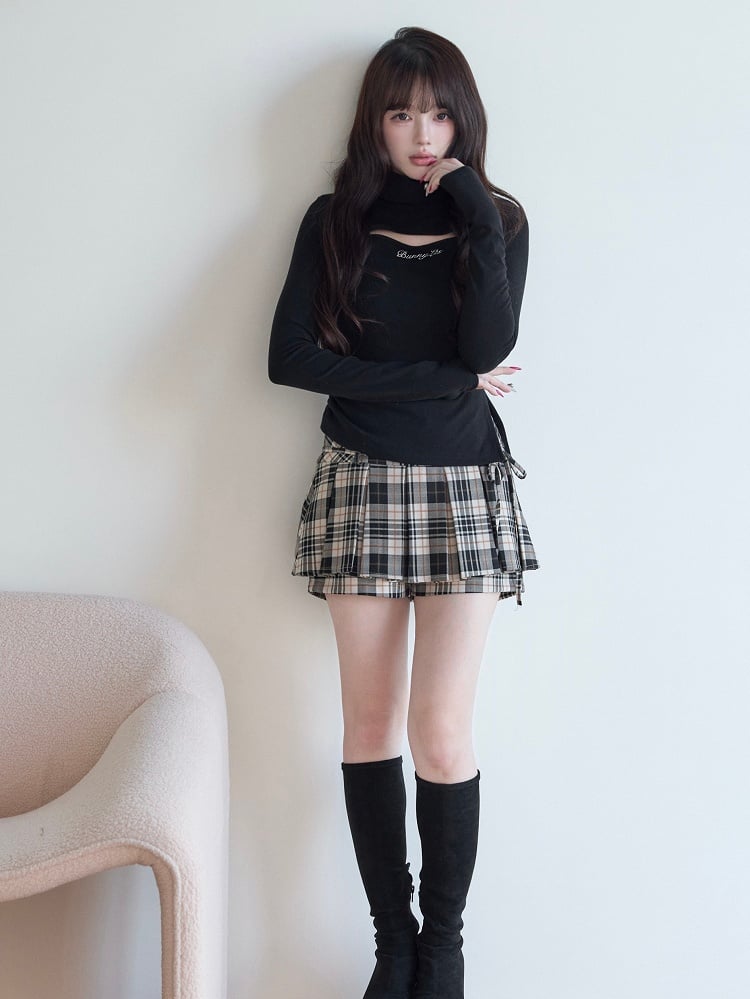Neck Black Chest High Top Design with Jirai Knit Kei Cutout