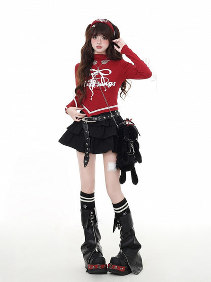 プリントカットアウト、蝶結び、カーブヘム、レッド/ブラック、モックウィングシェイプ、ヴィンテージネック