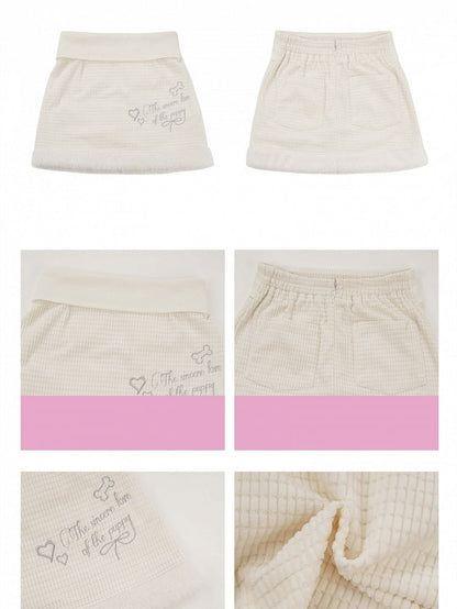 シルバーミニスカート クリームカラーチェック柄刺繍