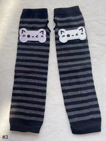 Stripe Pattern Fingerless Gloves in Black and Gray - Post-2000 Gift Shop