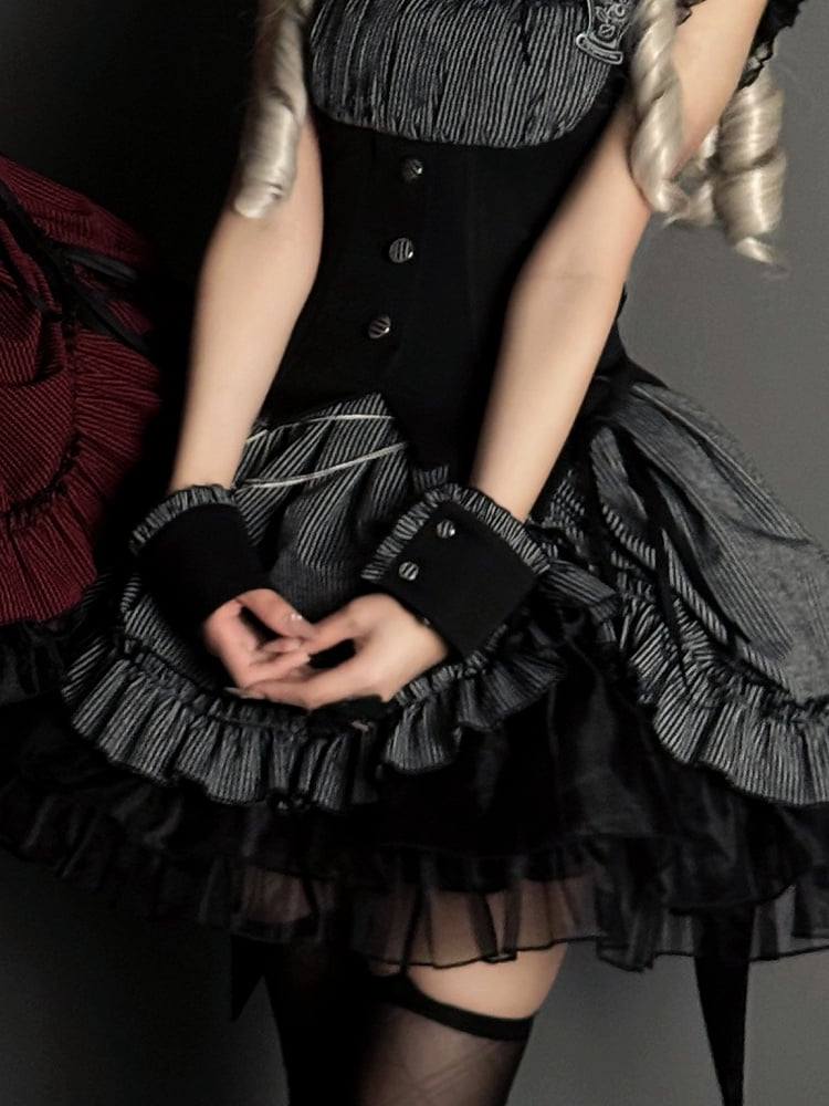 / Red Cuffs Black Wrist