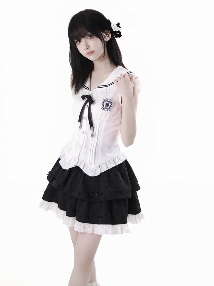 バッジホワイトセーラーカラーカーブヘムノースリーブトップスと取り外し可能な蝶結び付き