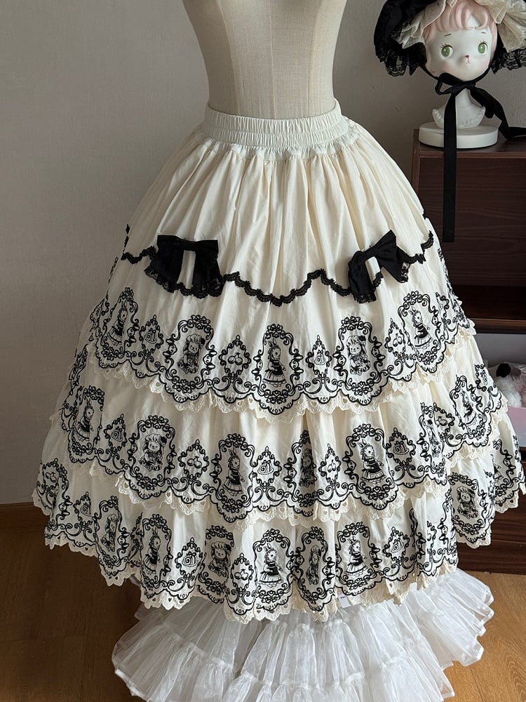 Lolita with Edge Scalloped Layered Elegant Trim Black Rabbit Pattern White Skirt