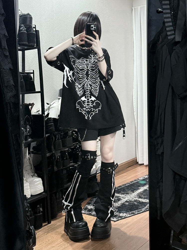 Oversized Black Jirai-Kei Tee with Skeleton Print, Rivets and Circular Eyelets, Short Sleeve - Puzzles