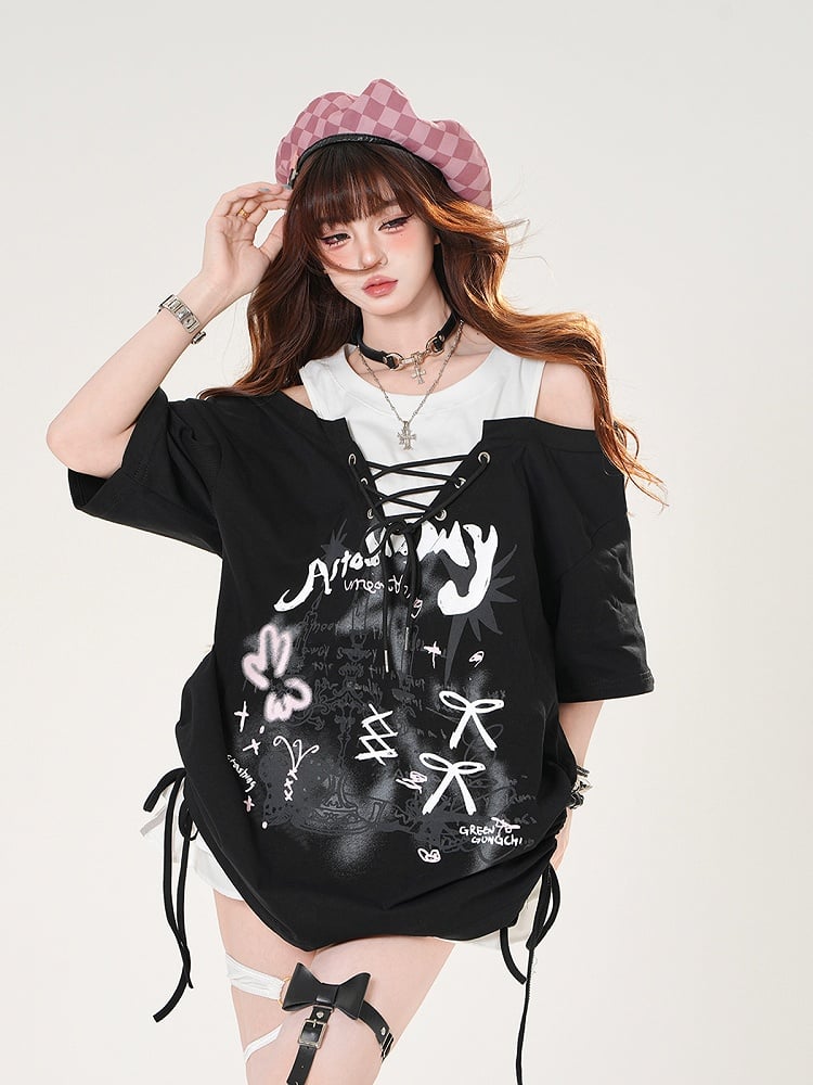 Schwarz/Graues T-Shirt mit Kerzenständer-Print und Schnürung vorne