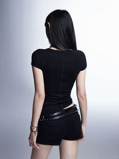 ディテール付きショートパンツ ブラック ローウエスト スタッズ グラマラスジッパー