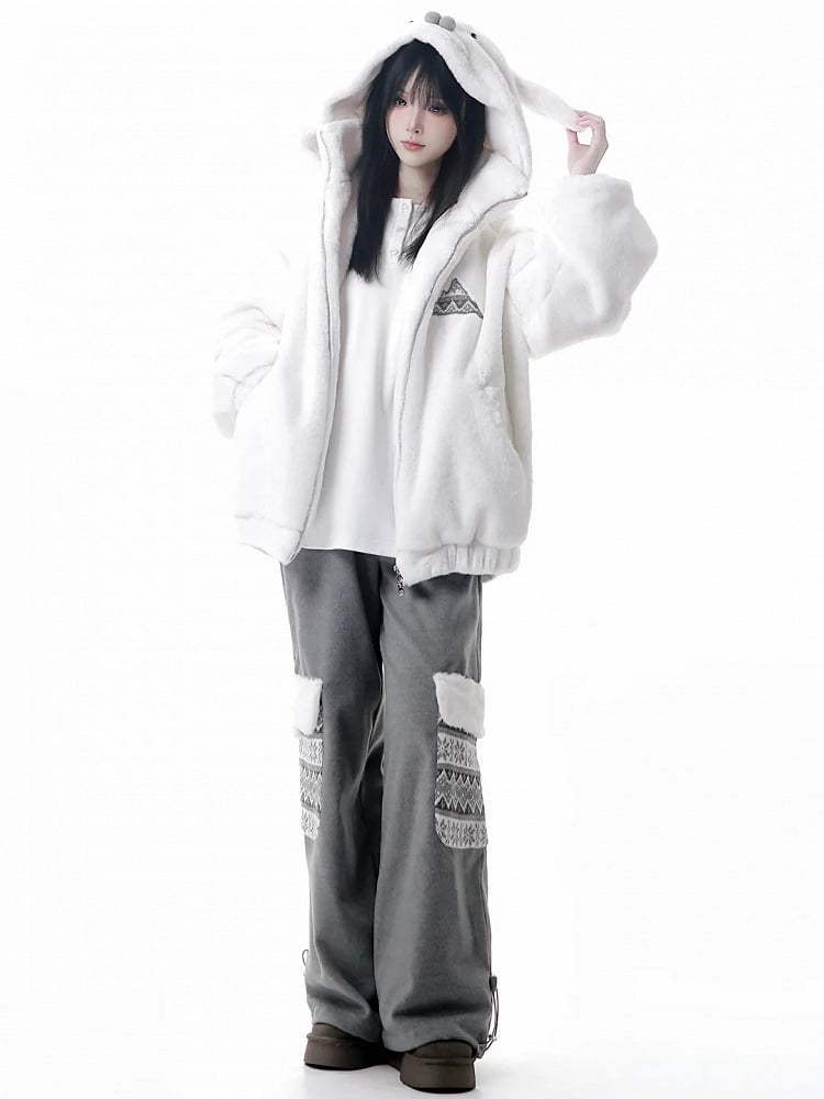 Lining Seal-inspired White Hooded Cozy Jacket with Fleece Plush
