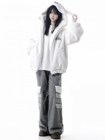 Lining Seal-inspired White Hooded Cozy Jacket with Fleece Plush
