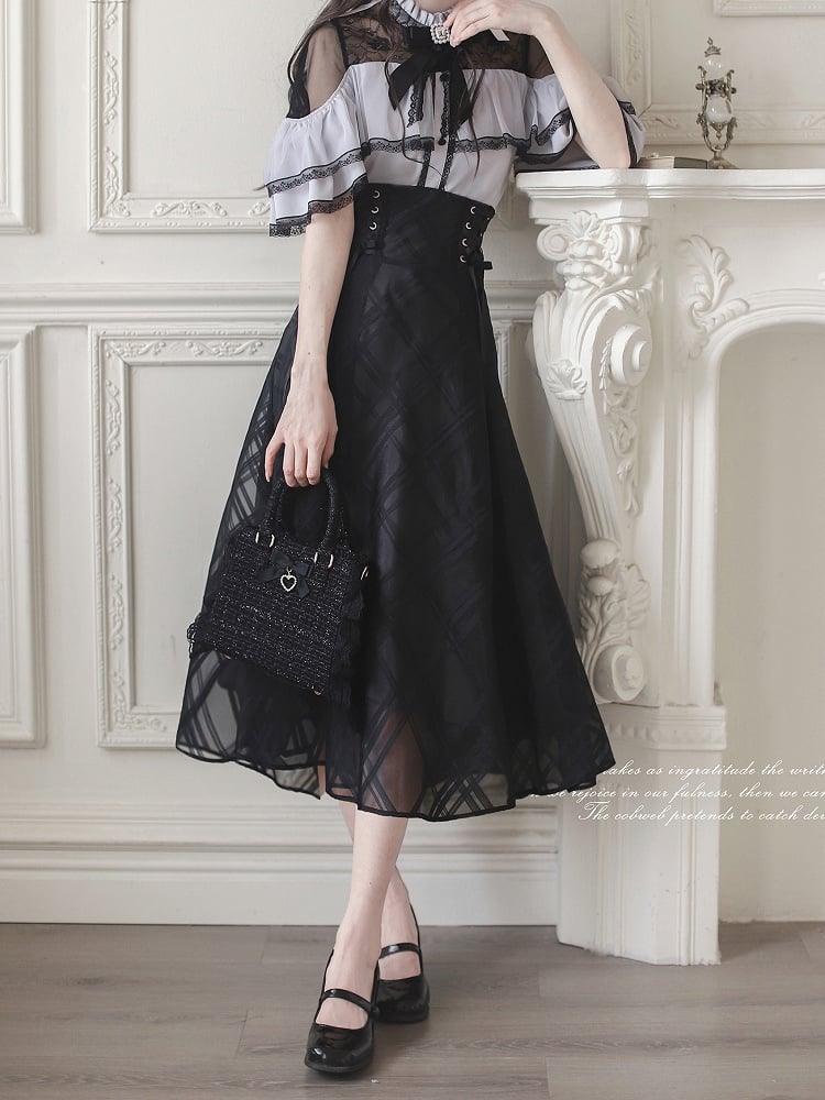 with Contrast Trim Jirai Kei Black Illusion Neckline and Purple Lace Cape Design Top