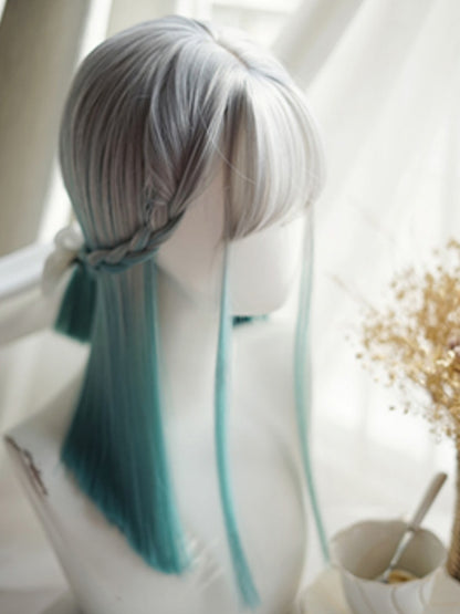 グレーグリーンのオンブレヘアカラー、バスト上の長さ、フルバングのストレートウィッグ