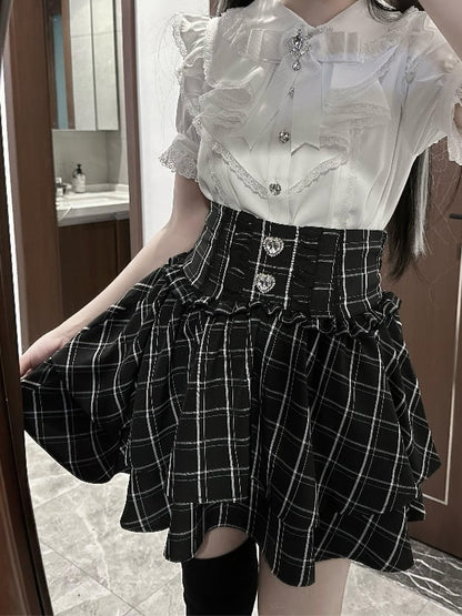 Strassverzierter Jirai Kei Schwarz/Weiß/Schwarz-Weiß Herz-Stufenrock