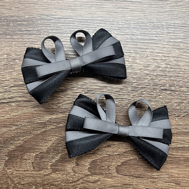Gray Bowknot Hairclip Dark