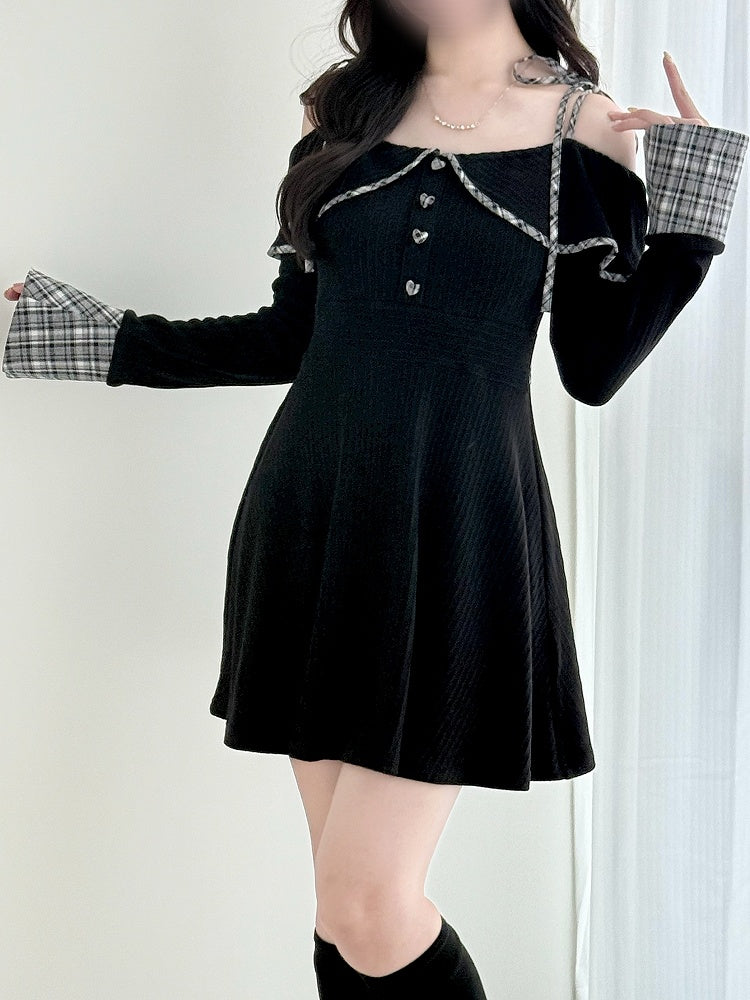 Schulterfreies Jirai Kei und Herz mit Teilknöpfen Schwarze Manschetten Kleid Plaid Strick