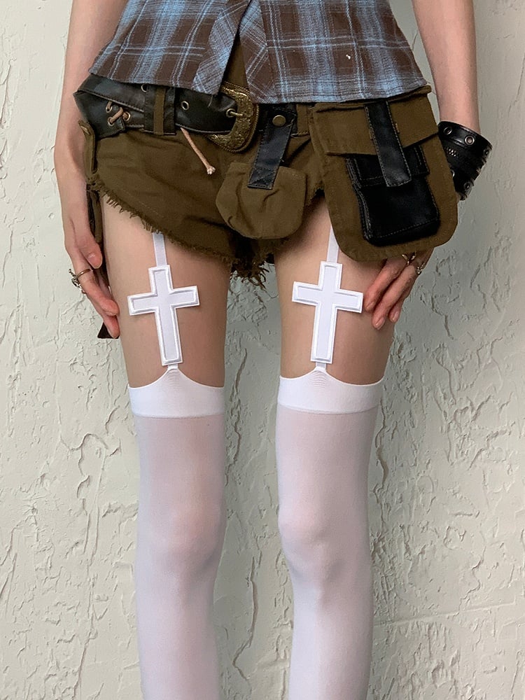 Kreuz Schwarz/Weiß Hosenträger Applikation Y2K Strümpfe