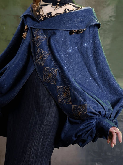 Blue Vintage Batwing Sleeve Outerwear with Chinoiserie Floral Embroidery - sijinstudio