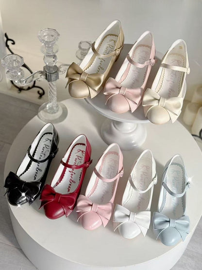 Pink Classic Lolita Shoes in PU Leather with Mid-heel Design, Bow Accents & Round Closure