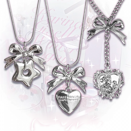 Halskette mit Schleifenanhänger in Silber