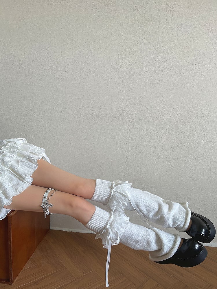 / Lace Accents Ribbon White Ribbed Leg Ruffled Warmers with Black