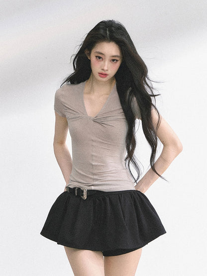 T-shirt Light Gray Twist Detail Neckline Slim-fitting