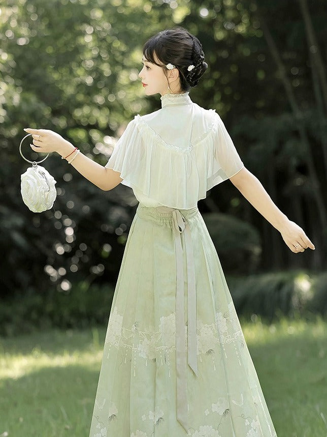Ming-Style Green and White Top with Floral Print Long Mamian Skirt Set, Modern Chinese Style - Han Ru Chu Hanfu &amp; Han-Element Studi