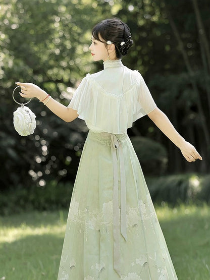 Ming-Style Green and White Top with Floral Print Long Mamian Skirt Set, Modern Chinese Style - Han Ru Chu Hanfu &amp; Han-Element Studi