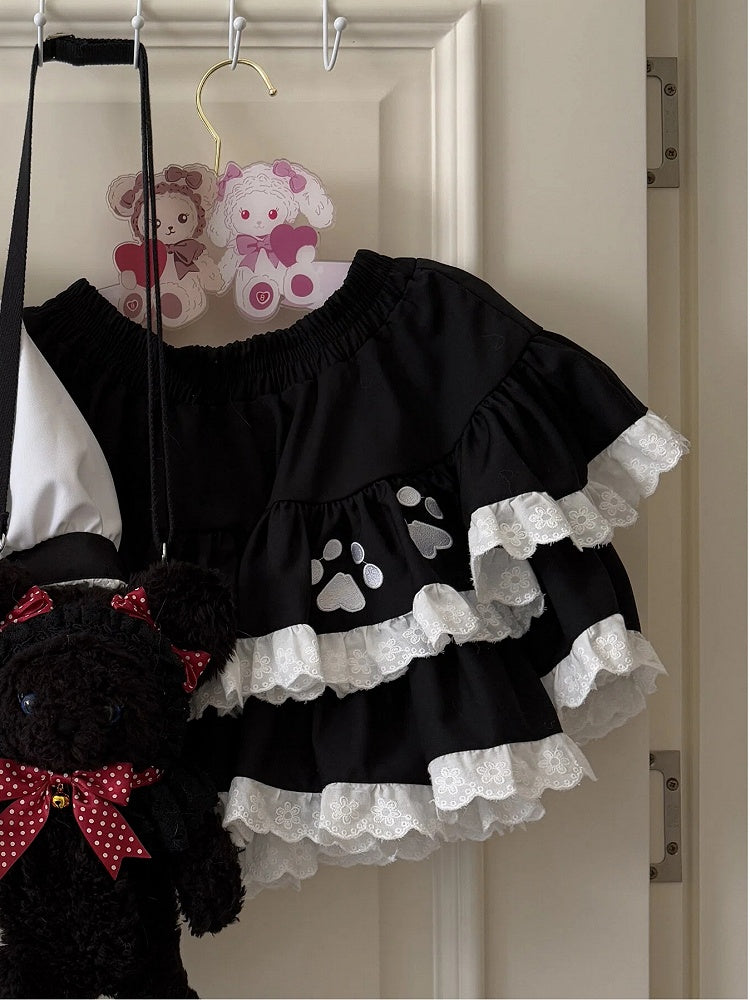 Skirt with Paw and Black Tiered Trim Lace Embroidery