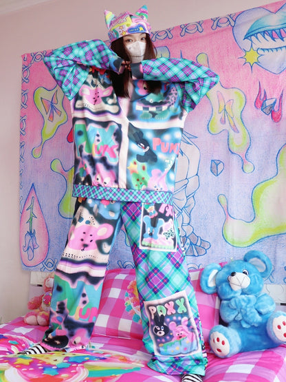 Blau/Rotes Sweatshirt mit Gyaru-Karomuster und Cartoon-Modedruck