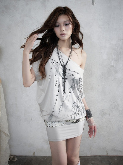 Asymmetrical Batwing Sleeve Bodycon Dress with Wing Print - NO ROMANCE