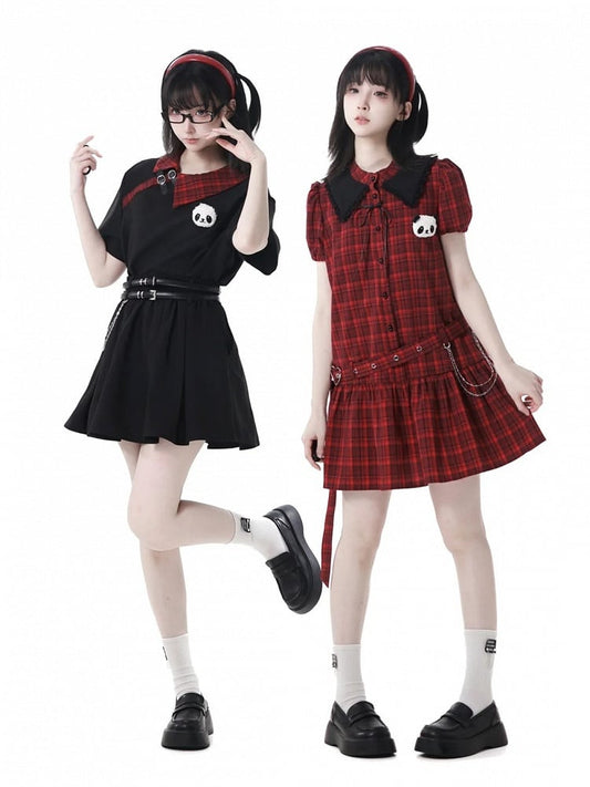 バックルのぬいぐるみとベルト、パンダの赤と黒のパフスリーブのチェック柄ドレス
