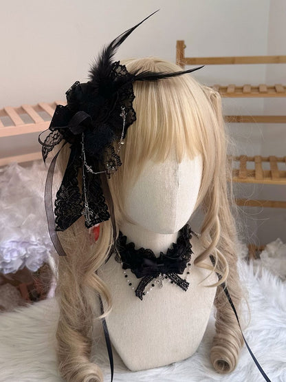 Feather Hairclip Lolita Lace and with Accents White/Black Chain