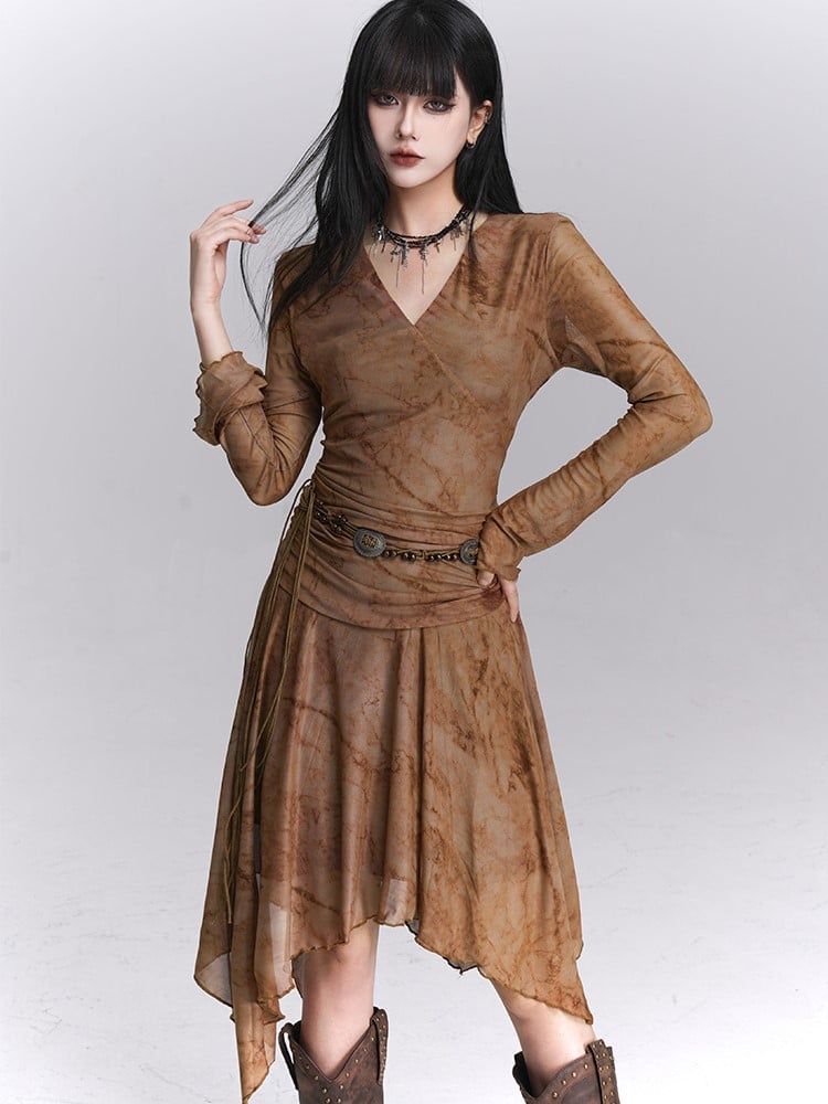 mit drapiertem Kaffee-Taschentuchkleid, V-Ausschnitt, asymmetrischem Saum