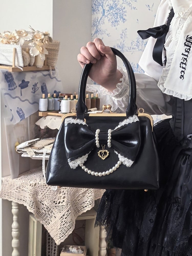 Onyx Pearl and Bow Embellished Lolita Purse - Sheep Puff Bag