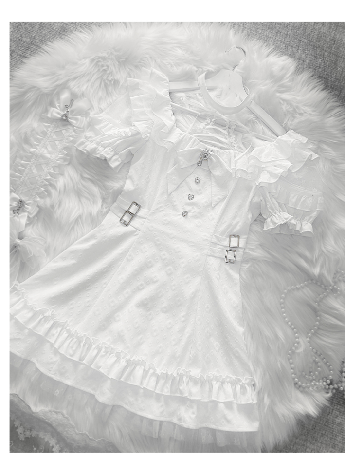 Weißes Jirai-Kleid mit Schnürung und Neck Kei-Krawattenschleife