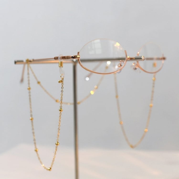 Accessoire Halbrand Cyberpunk + Brille Goldkette