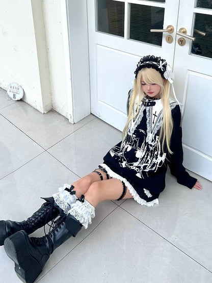 Kei Jira Girl with Manga Design Sweater Black