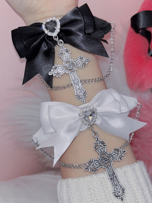 Jirai Bracelet Cross Bowknot White/Black Charm Kei